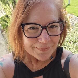 Meet your Posher, Cami